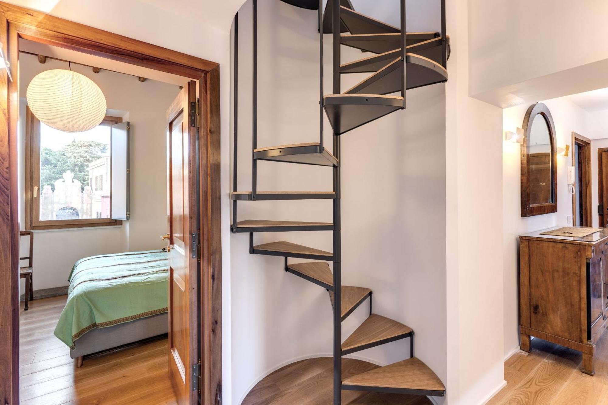 Appartement Trastevere Outstanding 4 Bedroom Terraced