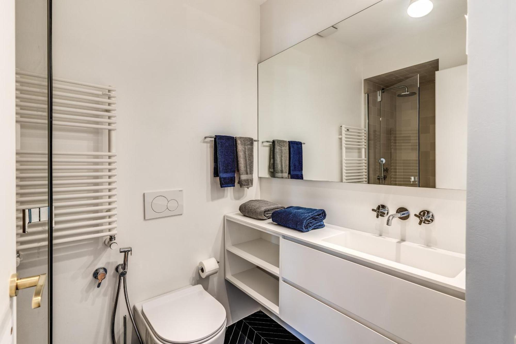 Trastevere Outstanding 4 Bedroom Terraced Appartement