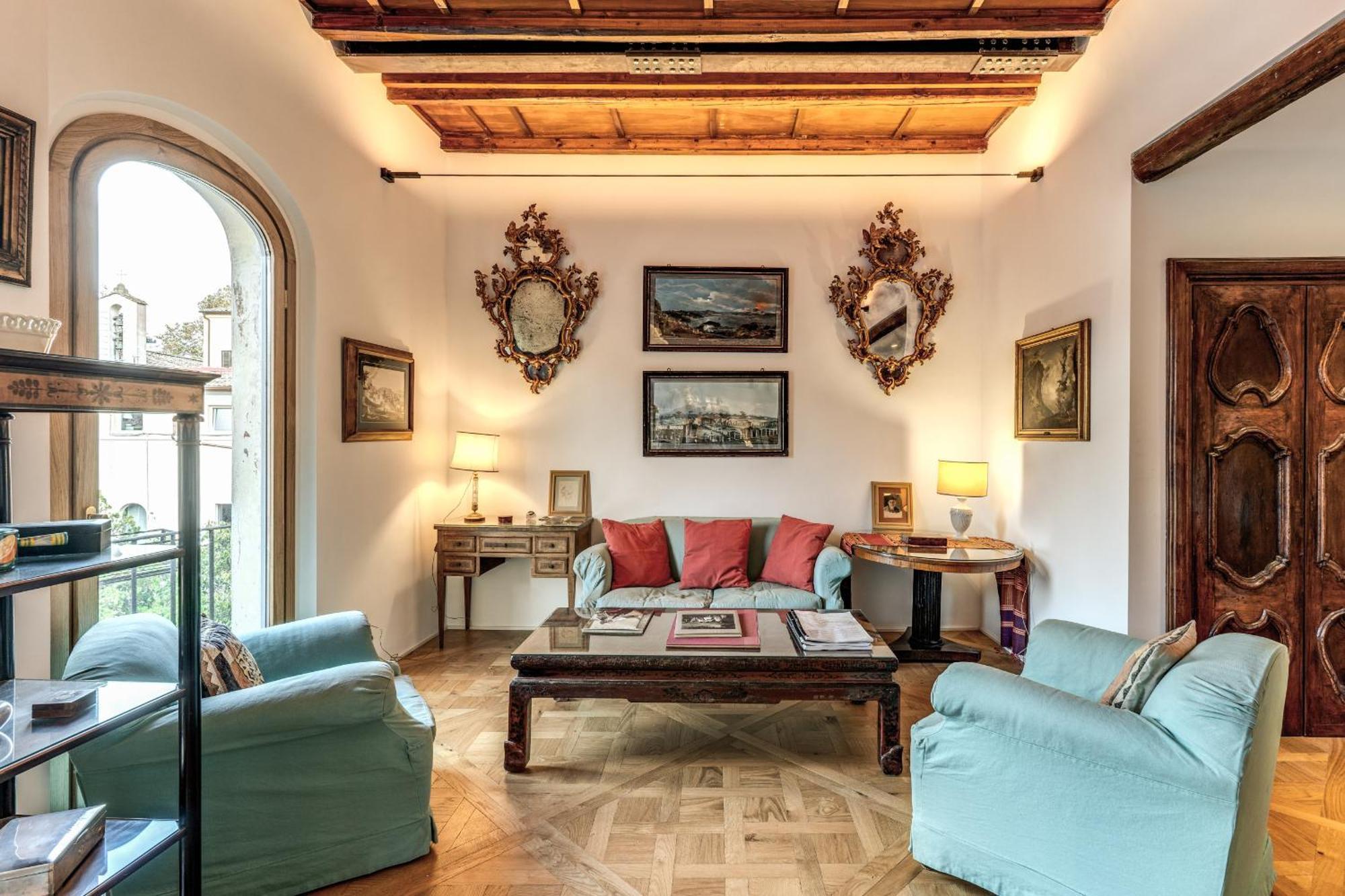 Trastevere Outstanding 4 Bedroom Terraced Appartement Rome